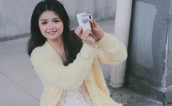 错把岳从后面进去了在线观看